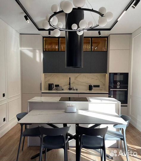 Кухня с рифленым фасадом в рассрочку новая