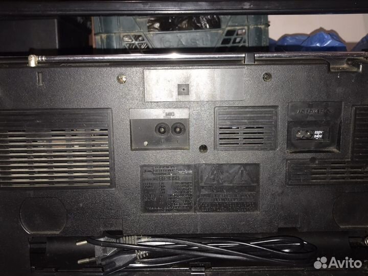 Магнитофон toshiba