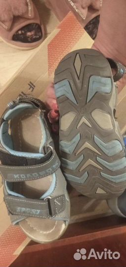 Отдам детскую обувь