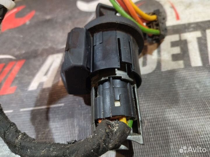 Замок зажигания Renault logan 1