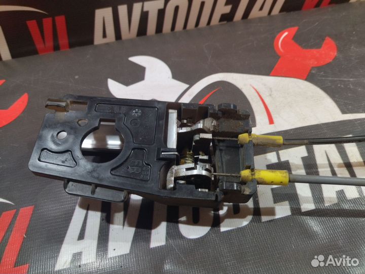 Замок двери передней Kia Rio 3