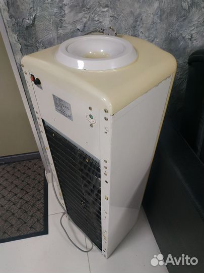 Кулер для воды напольный бу