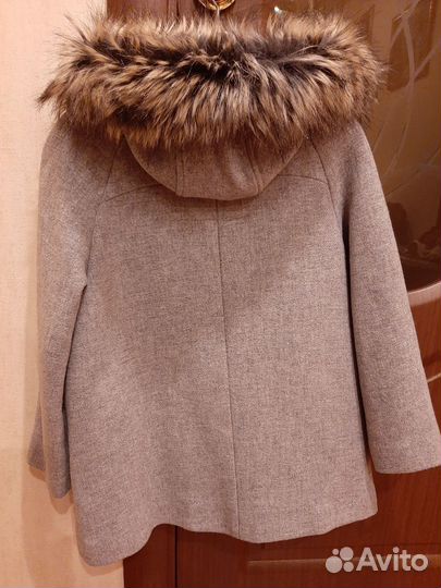 Пальто Зара рост 134