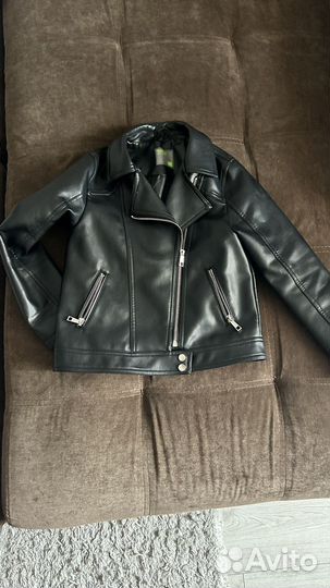 Кожаная куртка для девочки