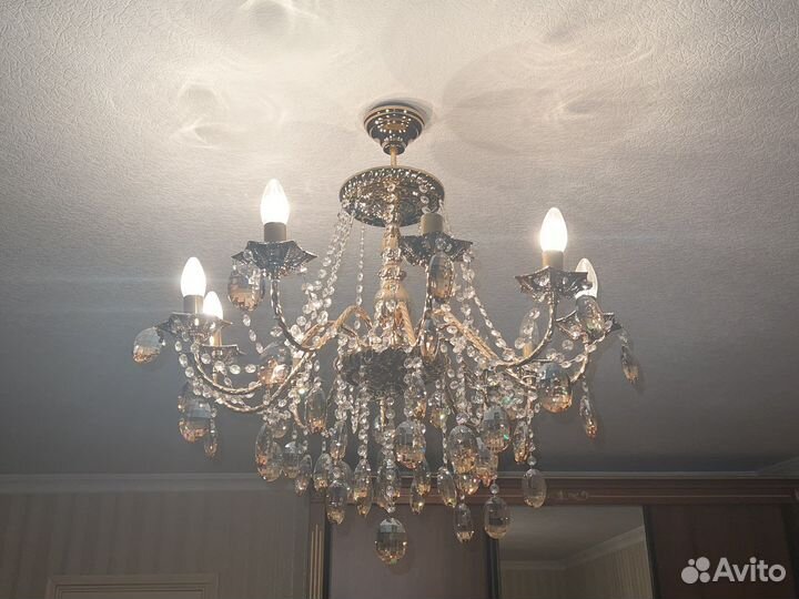 Люстра хрустальная
