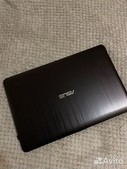 Ноутбук Asus D541N