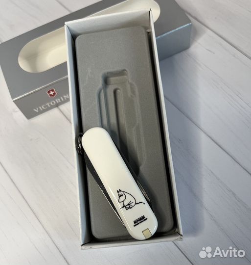 Швейцарский нож victorinox Moomin Снусмумрик