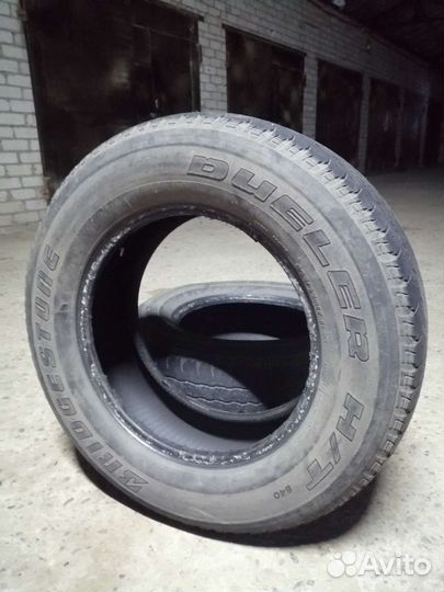Bridgestone Dueler H/T 265/65 R17