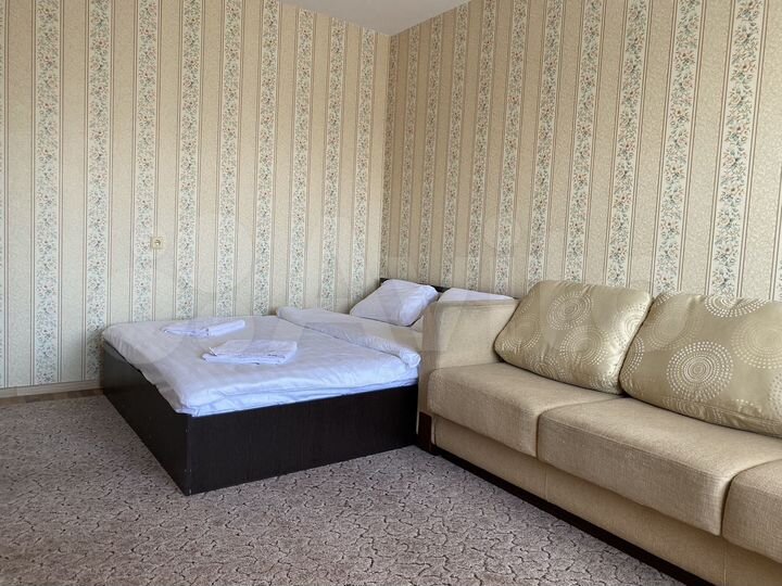 2-к. квартира, 54 м², 10/10 эт.