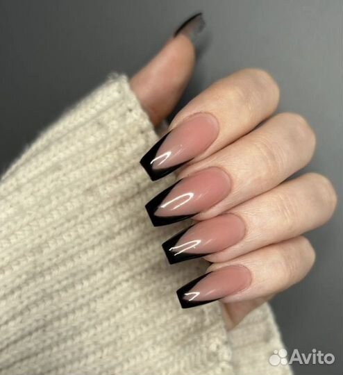 Маникюр, наращивание, педикюр