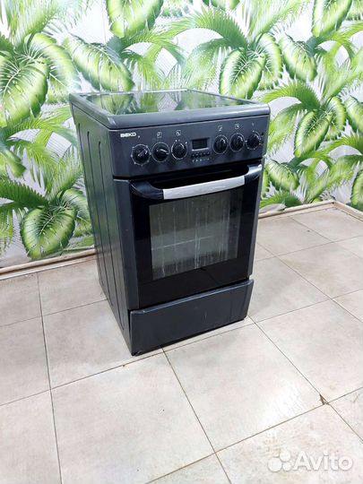 Плита электрическая б/у сьеелокерамическая