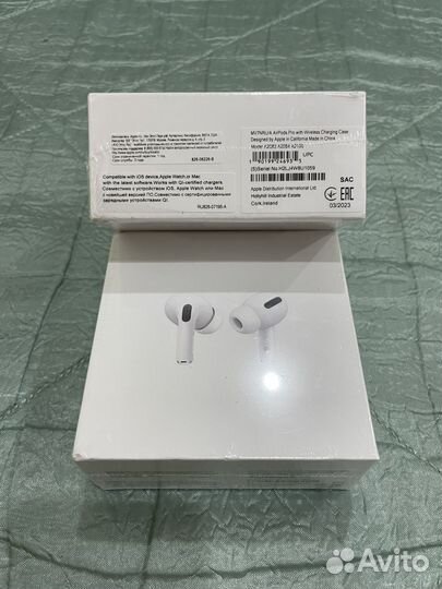 Наушники AirPods Pro