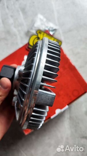 Вискомуфта охлаждения Hummer H3