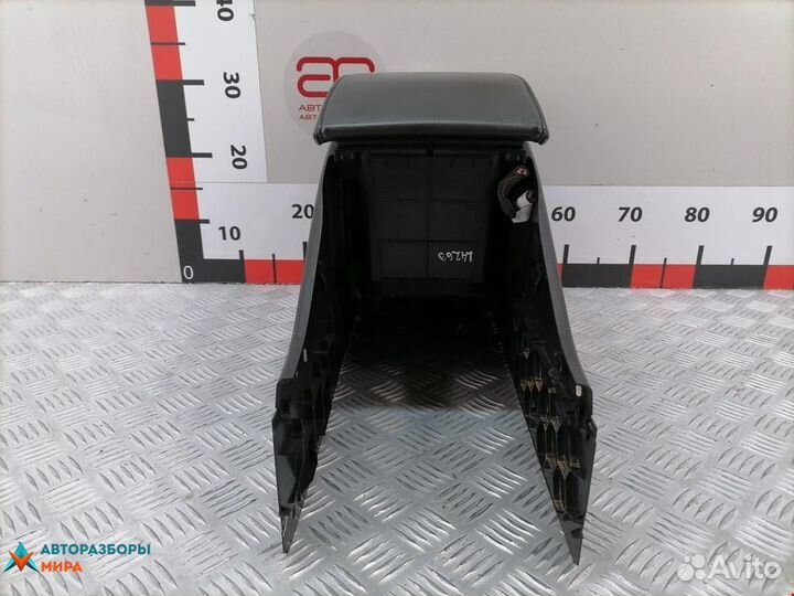 Подлокотник Volvo S80 2 2007 39804765