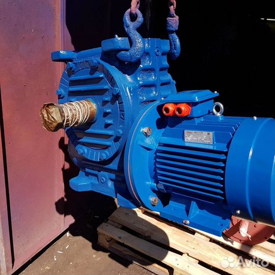 Редукторы / Тельферы / лот ahxxt 15626