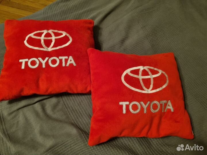 Подушки в машину Toyota (Тойота)