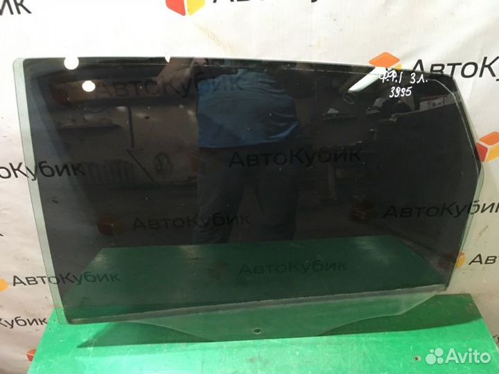 Стекло двери заднее левое Ford Focus 1 седан eydk