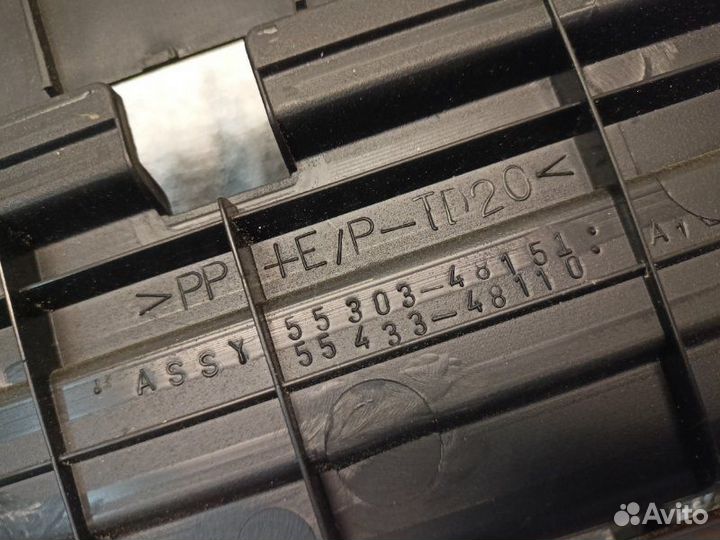 Пластик салона Toyota Highlander 3.5 2GR-FE 2012