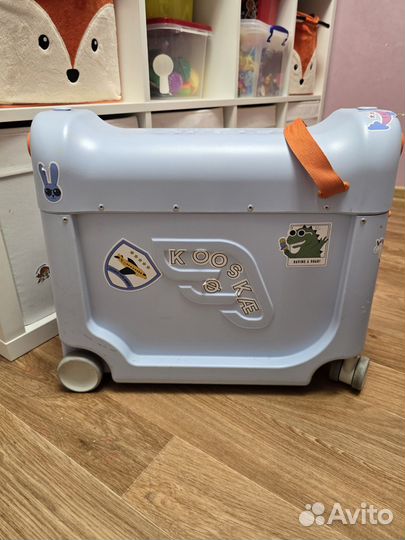 Детский чемодан кроватка для перелётов stokke