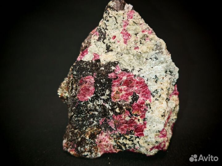 Эвдиалит, Аннит. 231