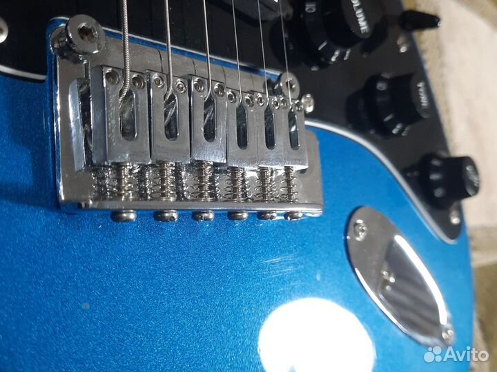 Squier Affinity 2021 Stratocaster (H) SSS MN LPB