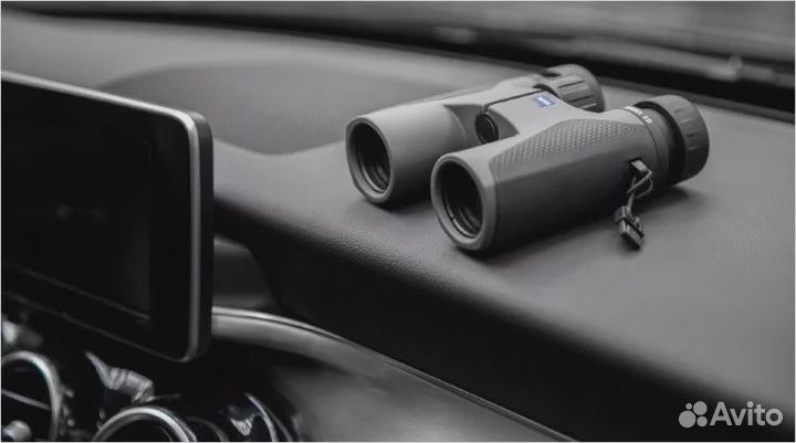 Бинокль Carl Zeiss Terra ED 10x32, black-black