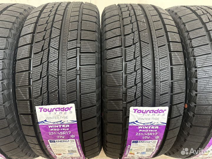 Tourador Winter Pro TSU2 235/45 R17 98V