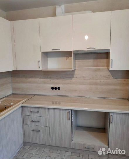 Угловая кухня гарантия 60 месяцев