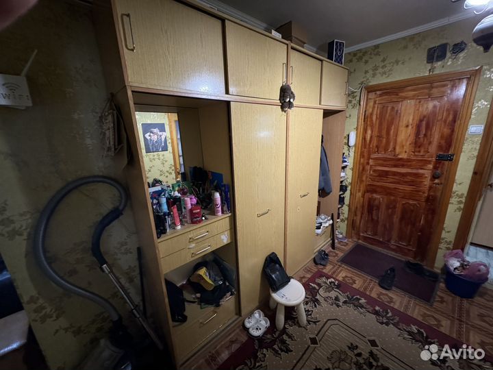 Шкаф в прихожую