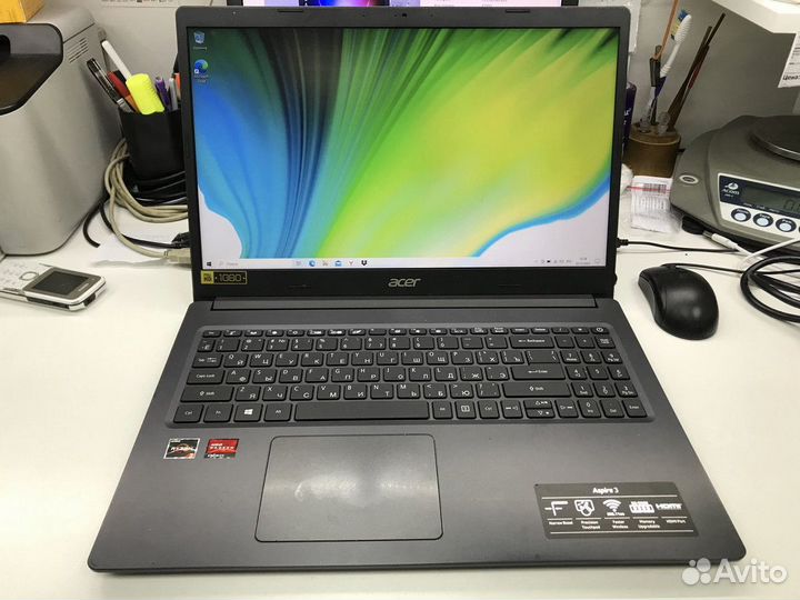 Ноутбук Ryzen 3 2x2.6ггц/4Гб/256SSD