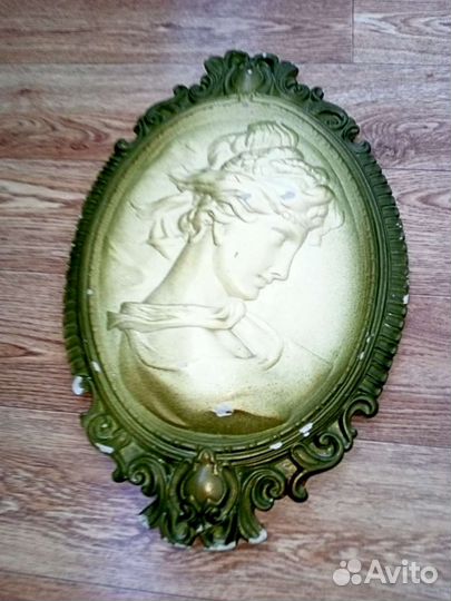 Гипсовое панно 