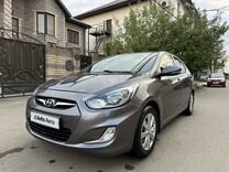 Hyundai Solaris 1.6 AT, 2011, 185 000 км, с пробегом, цена 900 000 руб.