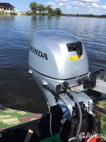 Продам лодочной мотор Honda BF20 SHU