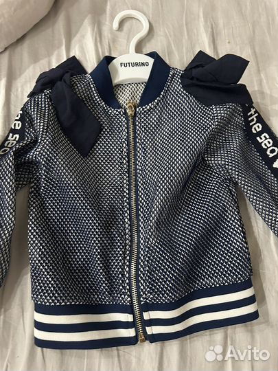 Продаю кофту на девочку