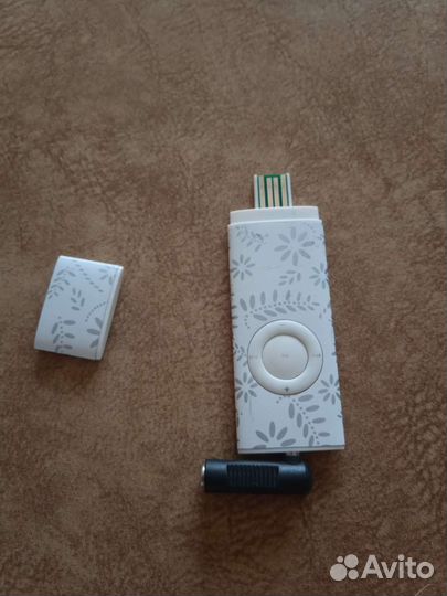 Плеер oriflame 2gb