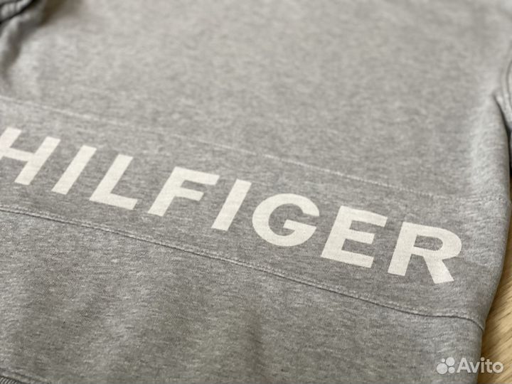 Свитшот Лонгслив Толстовка Tommy Hilfiger S муж