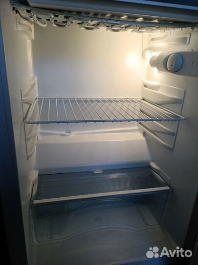 Холодильник маленький