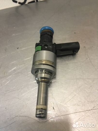 Форсунка Mercedes C-Class W204 M271 1.8TI 2010