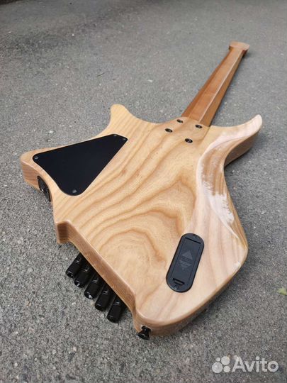 Бас гитара headless 5