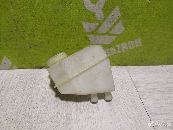 Бачок главного тормозного цилиндра Рено Клио 2 С