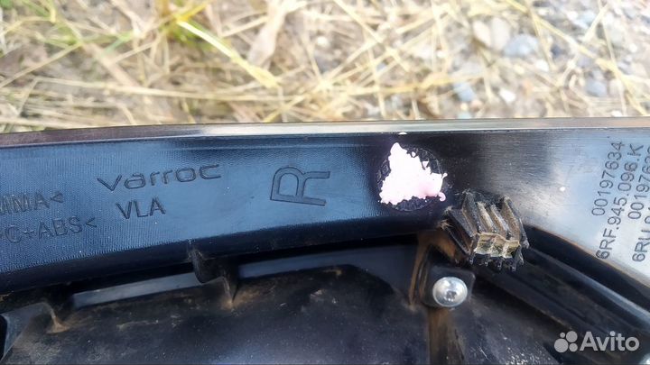 Фонарь задний Фольксваген Поло седан