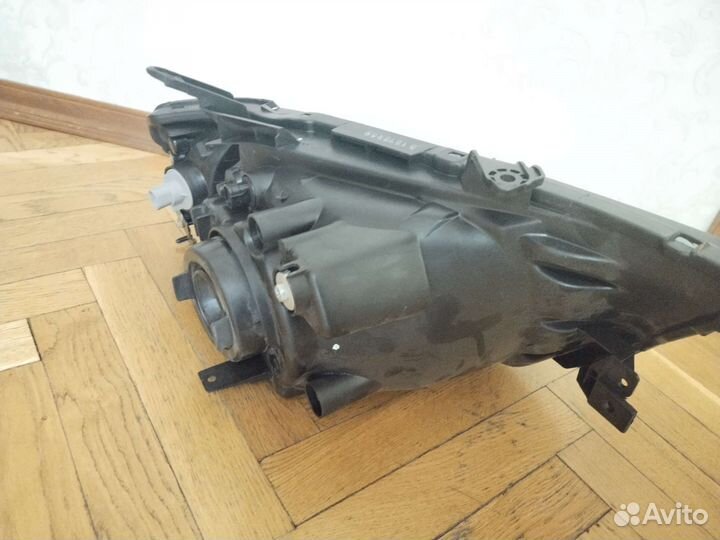 Фары Mitsubishi L200