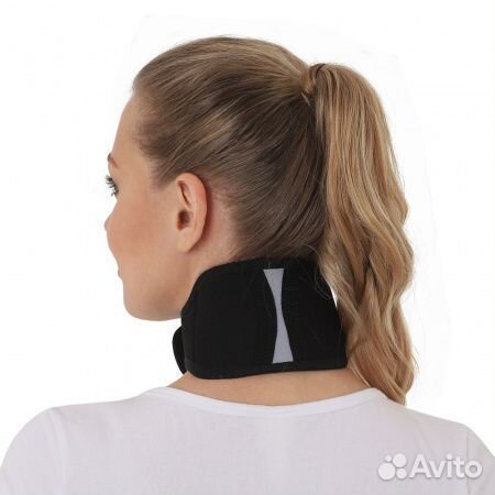 Бандаж для шейного отдела с аппликаторами биомагни