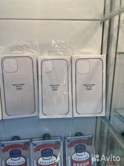 Чехол MacSafe для iPhone