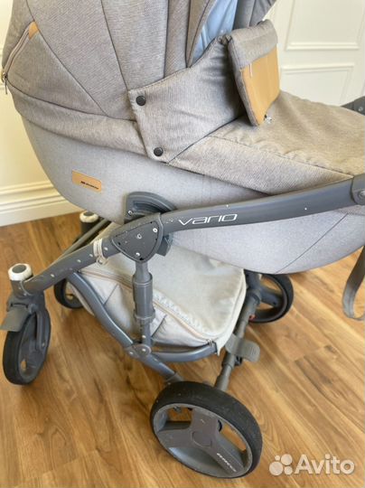 Коляска 2 в 1 Riko Vario