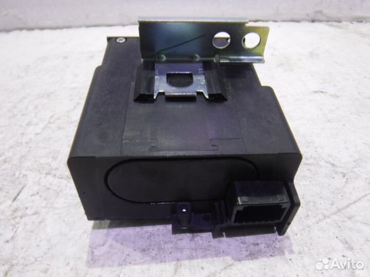 Замок зажигания Ниссан