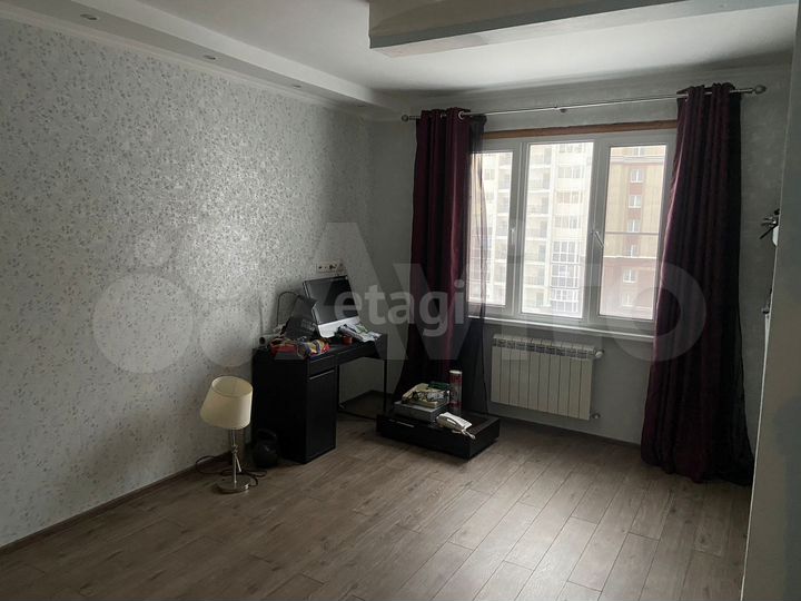 2-к. квартира, 54 м², 5/17 эт.