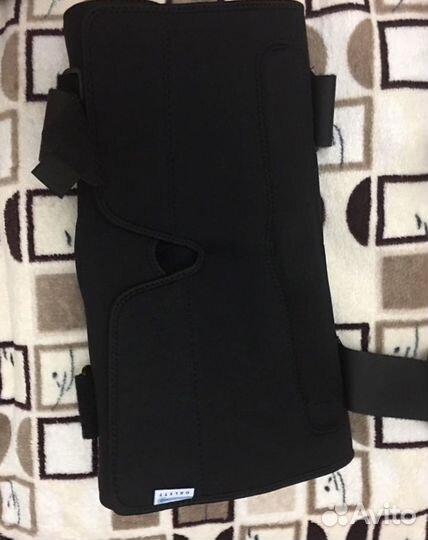 Ортез на коленный сустав