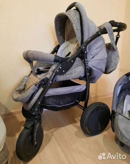 Детская коляска