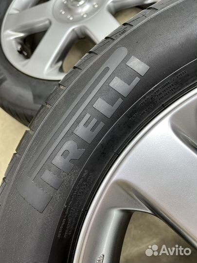 Pirelli Cinturato P1 215/60 R17 96H